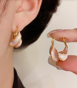 Alma Hoop
