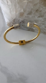 Lola Bangle