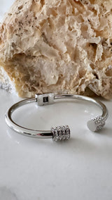 Lola Bangle