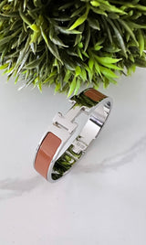 Stratford Bangle Silver