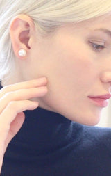 Ava Pearl Stud