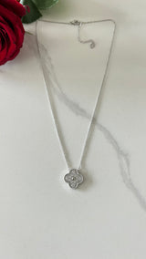 Leann Pendant Necklace
