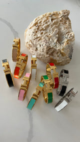 Stratford Bangle Gold