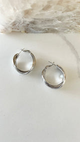 Twisted Hoop