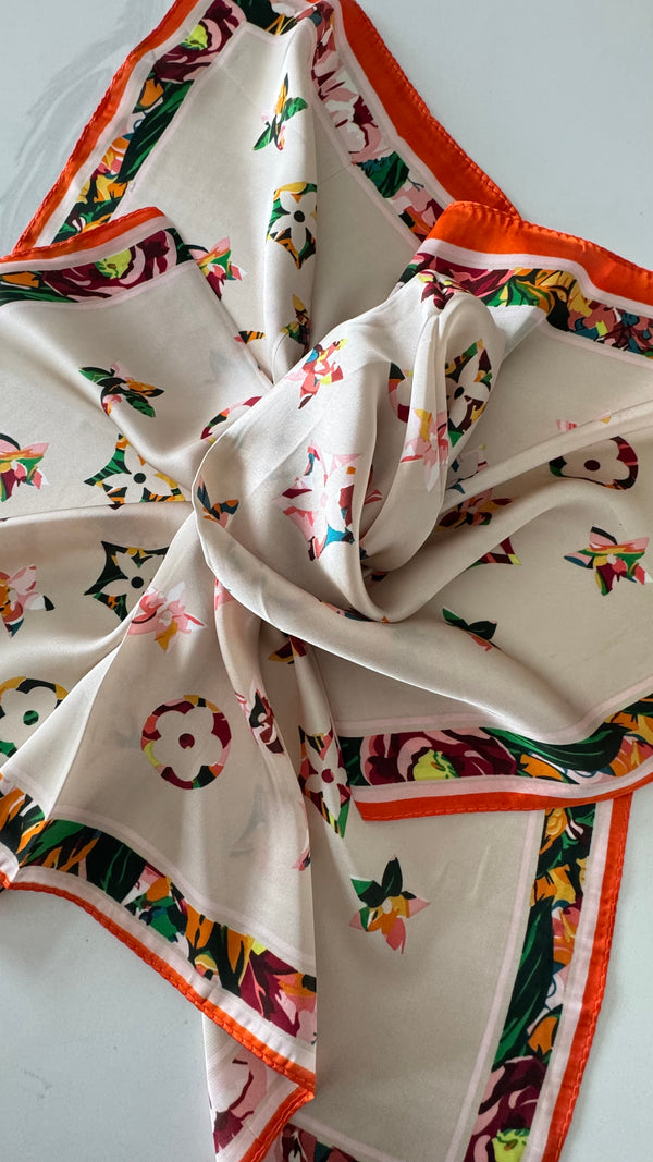 Jenna Neck Scarf