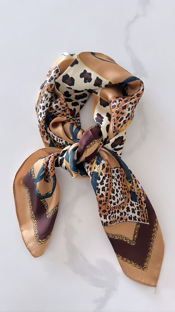 Glenn Neck Scarf