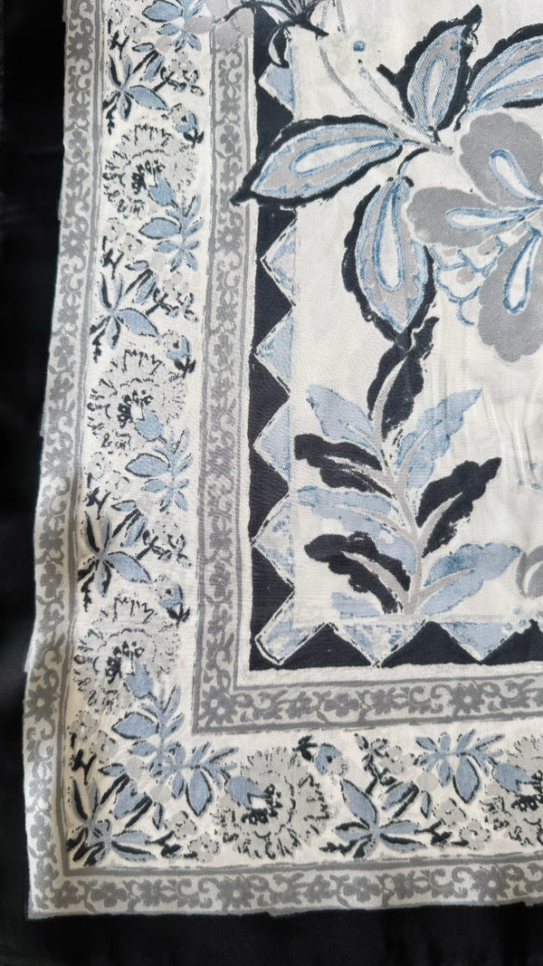 Ingram Neck Scarf