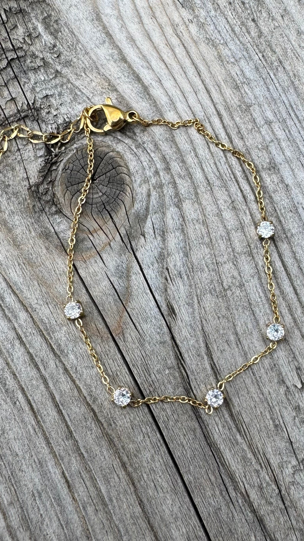 Macy Bracelet