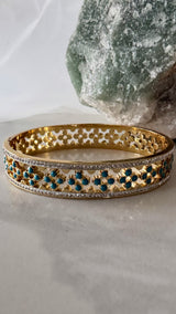 Rubio Bangle