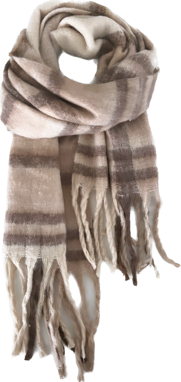 Cardi Fringe Scarf