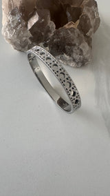 Milo Bangle