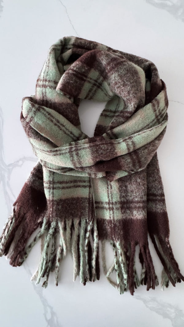 McRae Fringe Scarf