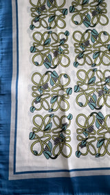 Selek Neck Scarf
