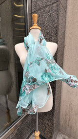 Josie Scarf
