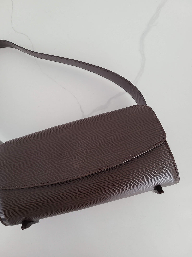 Louis Vuitton Vintage - Epi Nocturne PM Bag - Dark Brown - Leather and Epi Leather  Handbag - Luxury High Quality - Avvenice