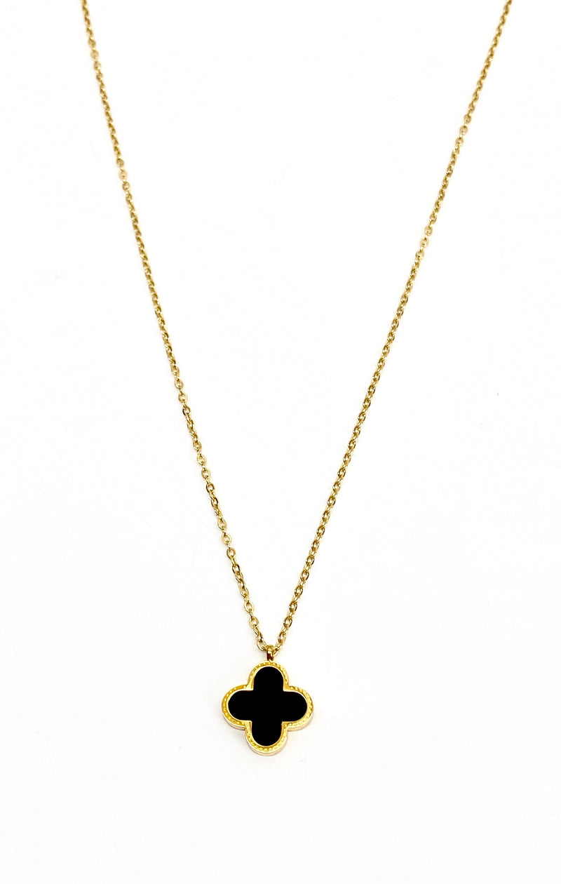 Levis Pendant Necklace - Gold