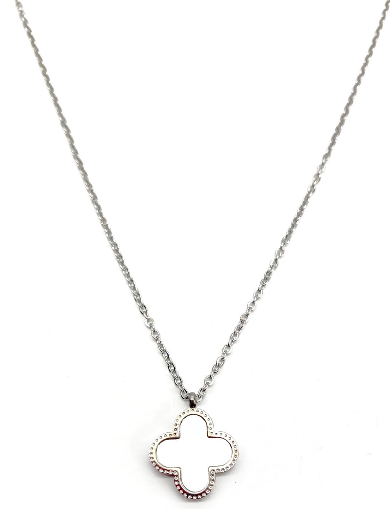 Levis Pendant Necklace - Silver