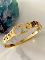 Dayna Bangle