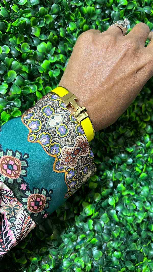 Stratford Bangle Gold